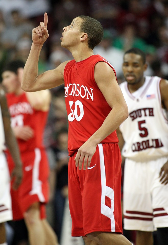 COLUMBIA, SC - MARCH 17: Stephen Curry #30 of the Davidson Wildcats reacts during the win over the South Carolina Gamecocks during the first round of the NIT at the Colonial Life Arena on March 17, 2009 in Columbia, South Carolina. (Photo by Rex Brown/Getty Images)